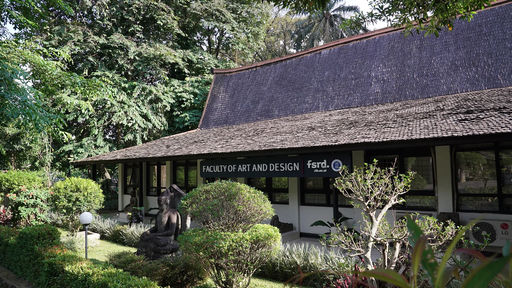 Kampus ITB, FSRD ITB, Bimbel Gambar